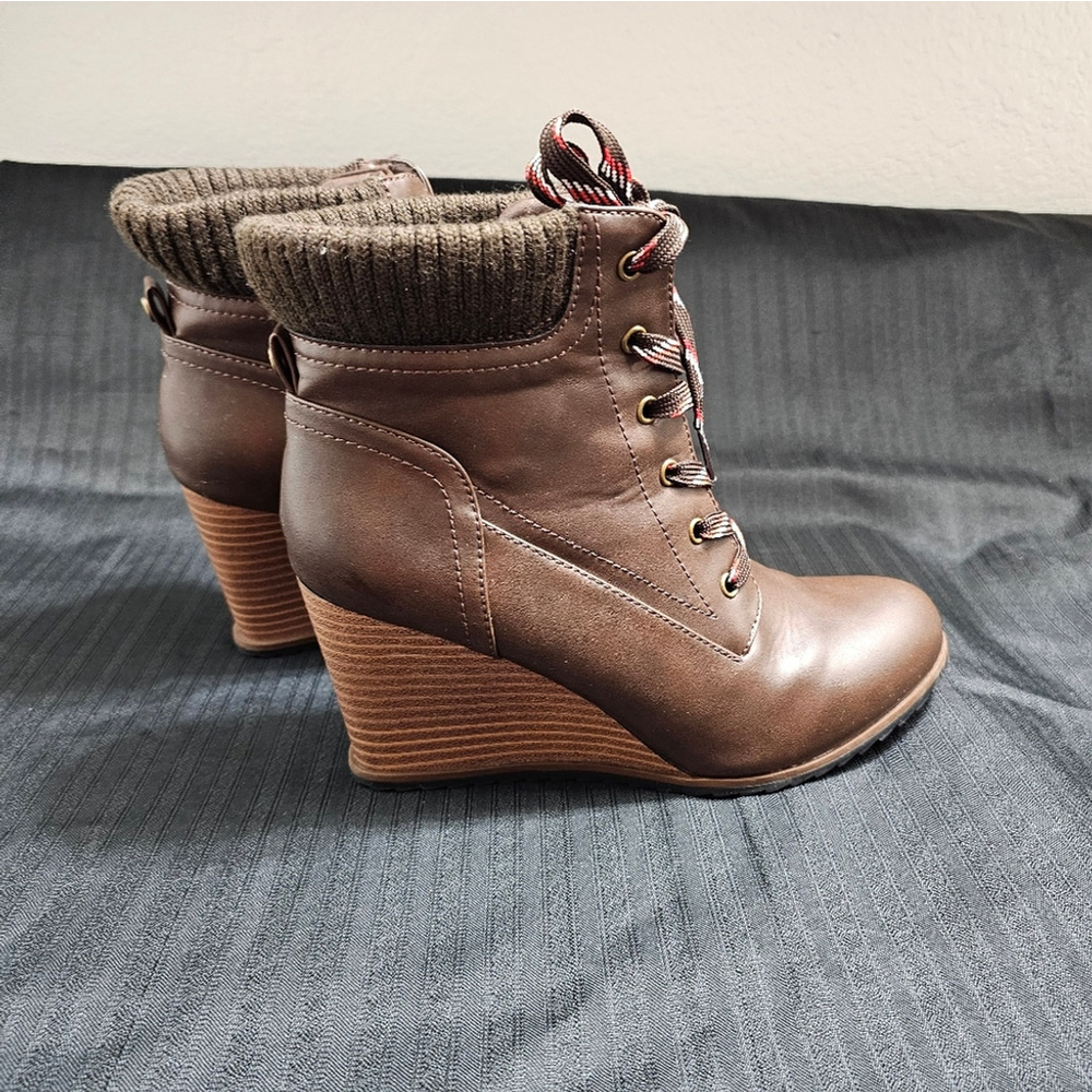 Nautica Brandt Wedge Bootie espresso Brown Size 9.5